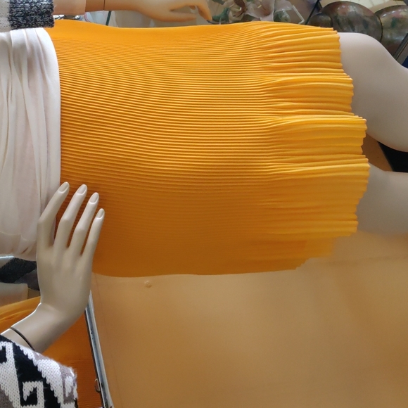 INC International Concepts Orange Pleated Skirt - Picture 3 of 8